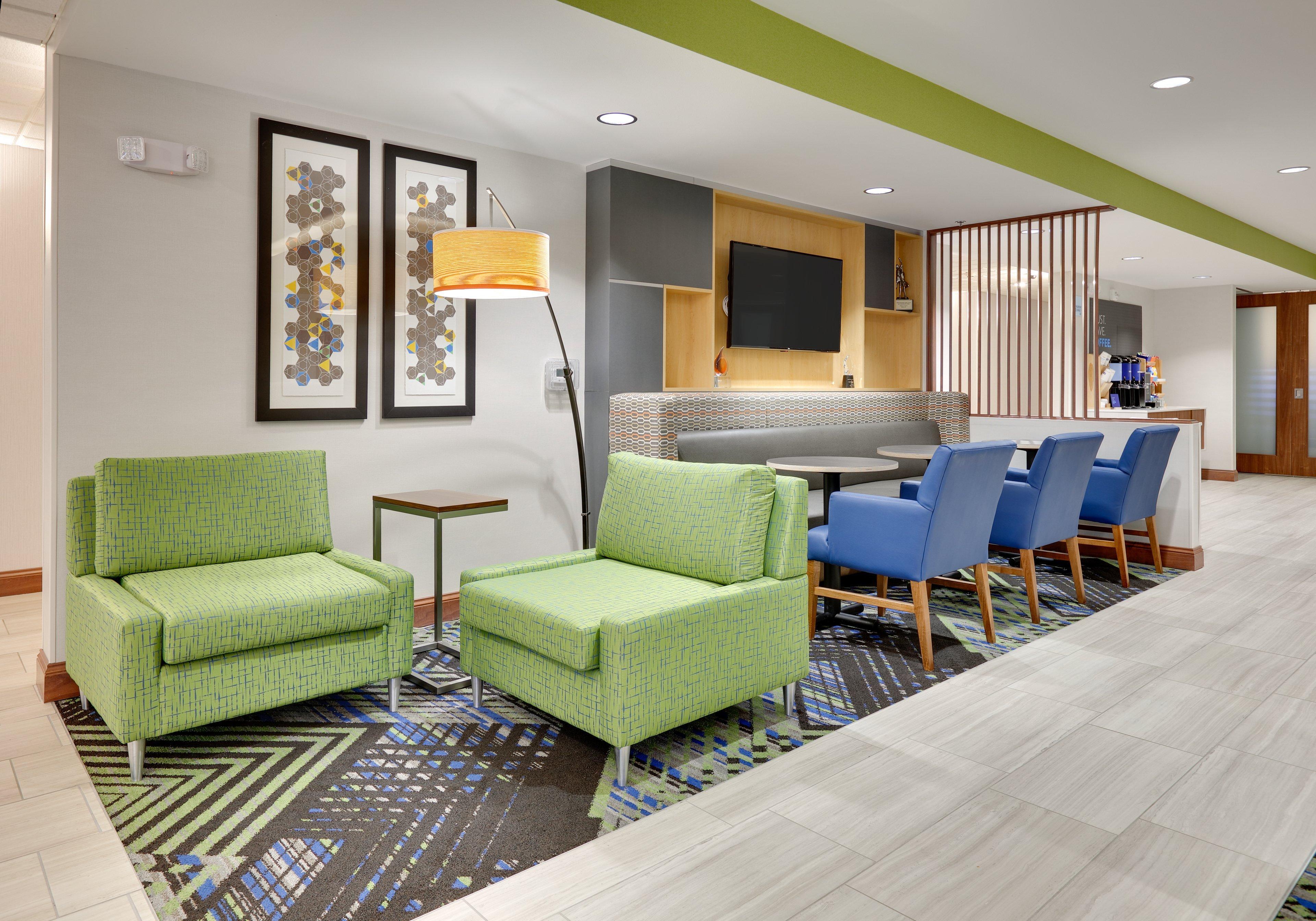 Holiday Inn Express & Suites Mitchell, An Ihg Hotel מראה חיצוני תמונה